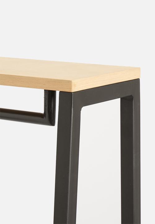 Sixth Floor - Cuba clothing rail in oak veneer - black & neutral 
