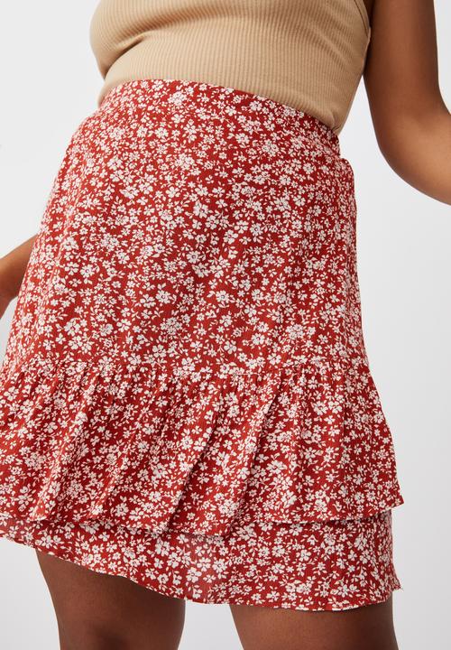Cotton On - Curve asymmetric frill mini skirt - nicole ditsy red clay