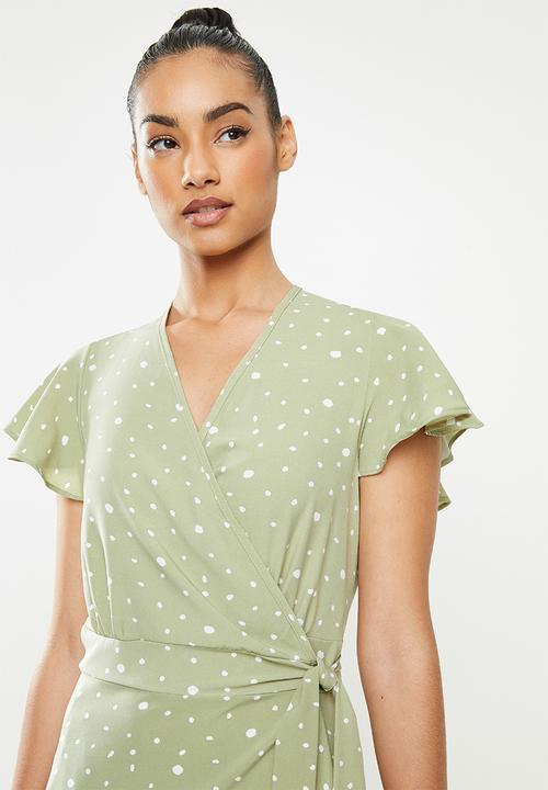 Missguided - Petite wrap front spot tea dress - sage & white 