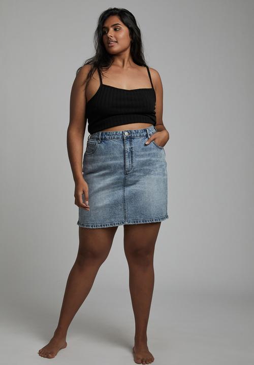 Cotton On - Curve denim mini skirt - cabarita blue