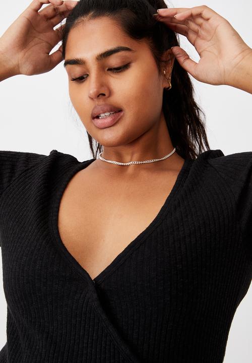 Cotton On - Curve tonya v cross over short sleeve top - black