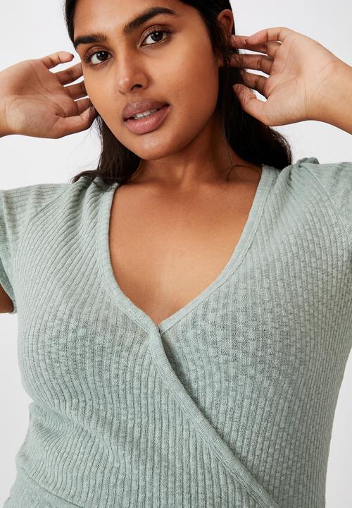 Cotton On - Curve tonya v cross over short sleeve top - lush green