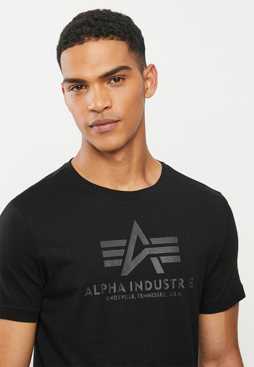 Alpha Industries - Alpha logo print tee - black mono