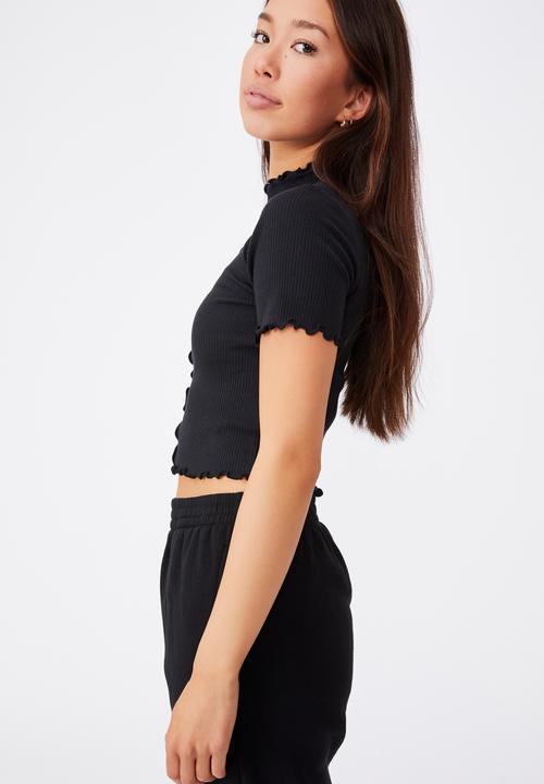Factorie - Short sleeve lettuce edge detail top - black