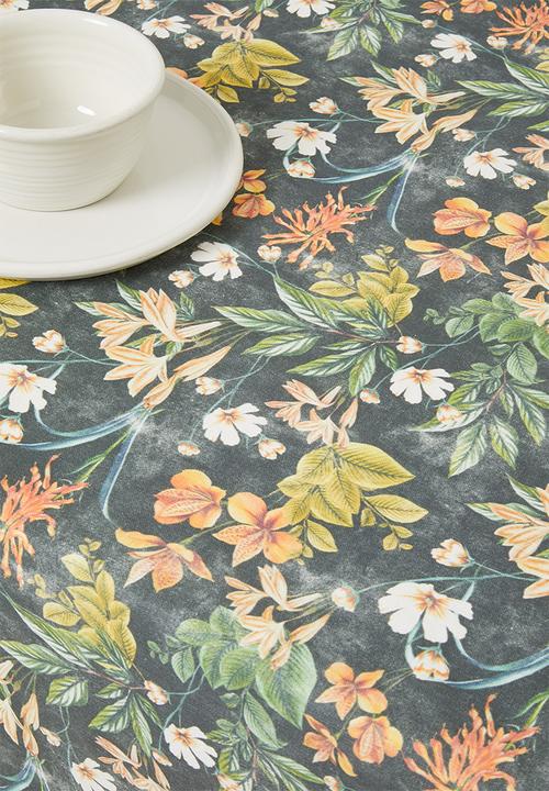 Sixth Floor - Sophie Tablecloth - Multi