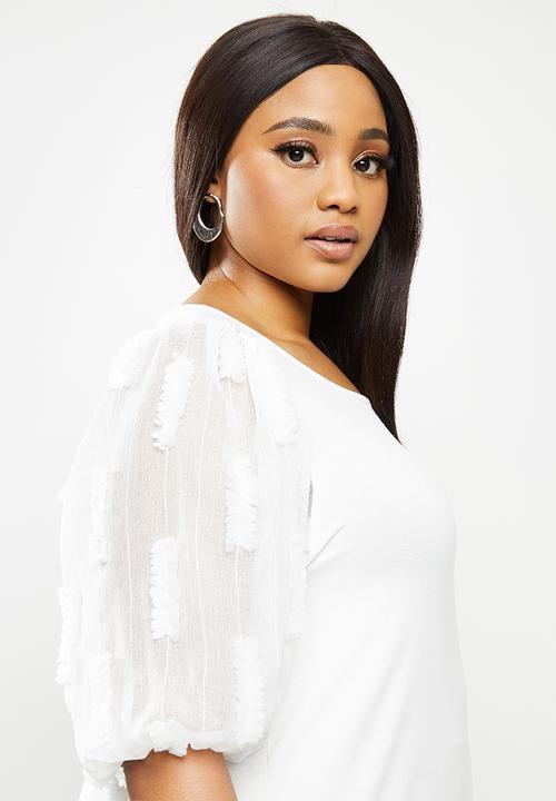 Me&B - Plus milk combo tee with 3d organza puff sleeves - white 