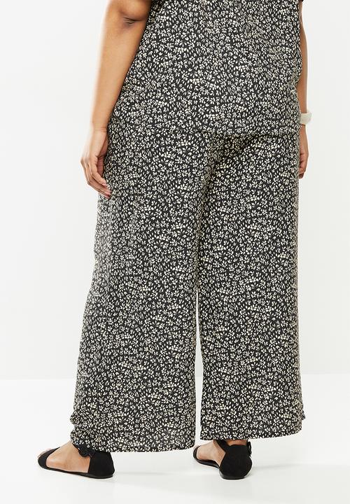 edit Plus - Relaxed fit highwaist pant - black & cream 