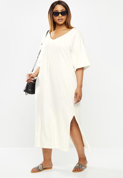 edit Plus - Oversized t-shirt dress - cream 