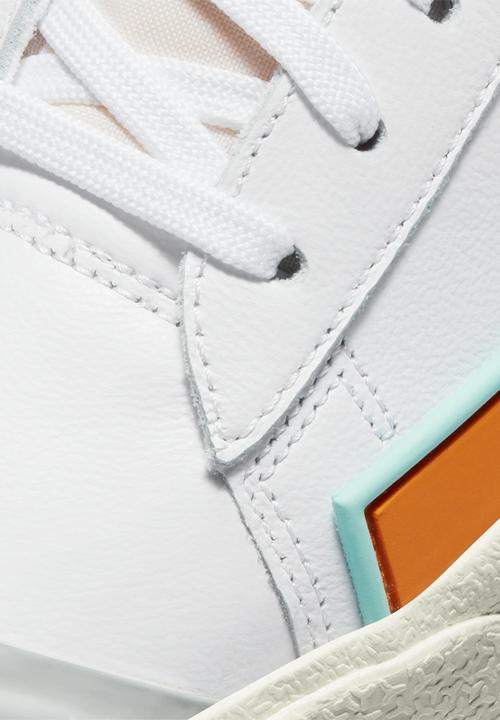 Nike - Blazer mid '77 infinite  - white/kumquat-aurora green