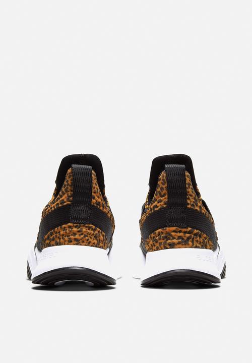 Nike - Nike superrep groove  - white/black-chutney