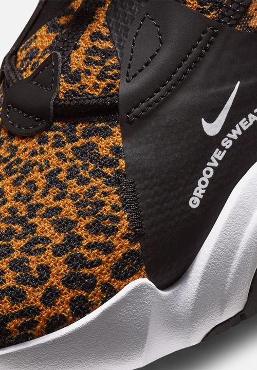 Nike - Nike superrep groove  - white/black-chutney