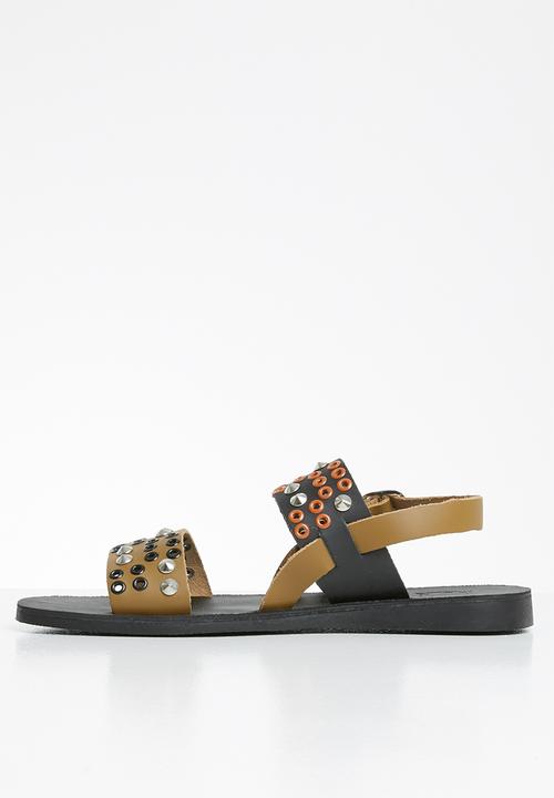 iFELE - Sibongile leather sandal - tan/black