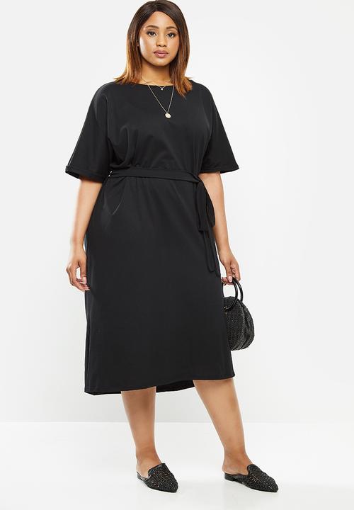 edit Plus - Belted short sleeve tee dress - black