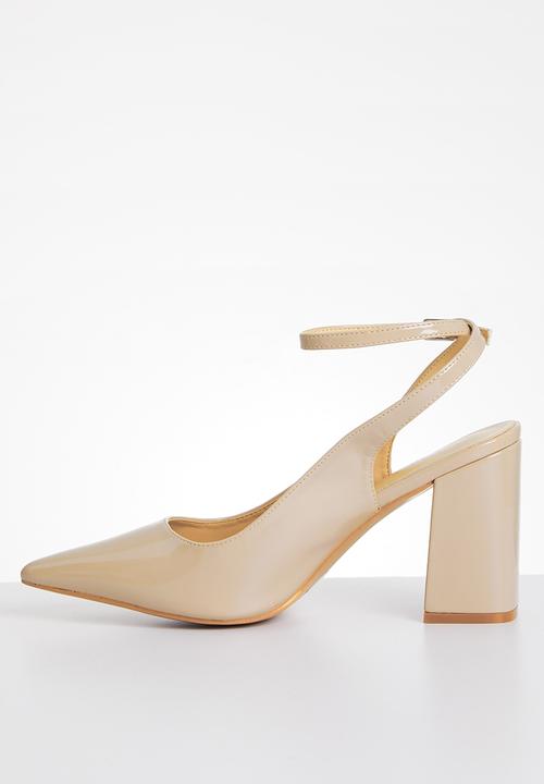 Superbalist - Jamie court block heel - natural
