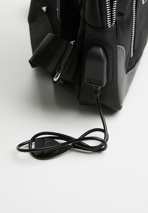 Superbalist - Grant waistbag - black