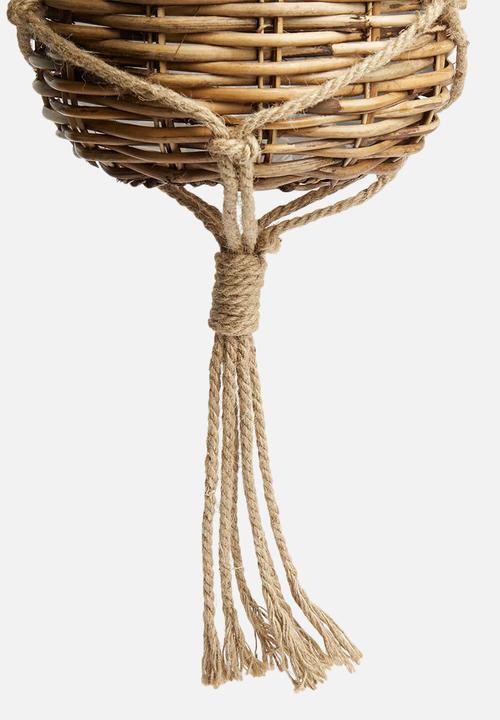 H&S - Woven hanging plant basket - brown