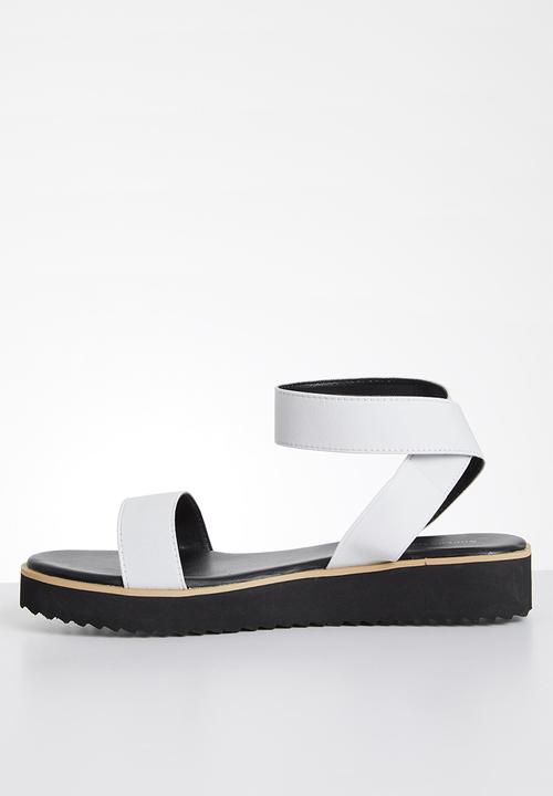 Superbalist - Stacey wedge - white
