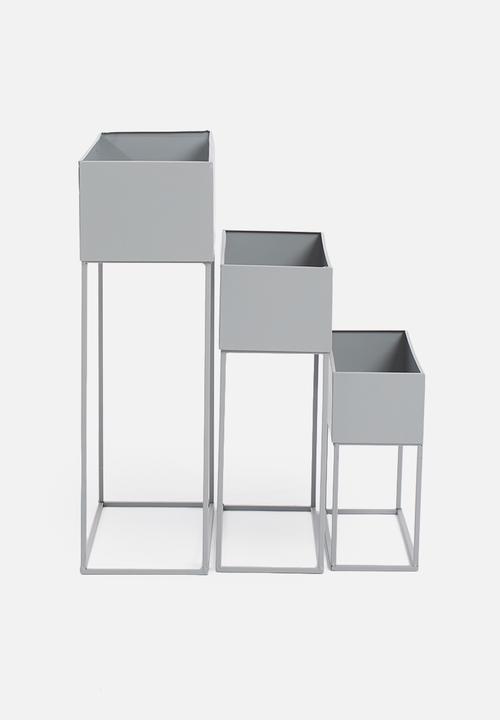 H&S - Maxwell planter set of 3 - light grey
