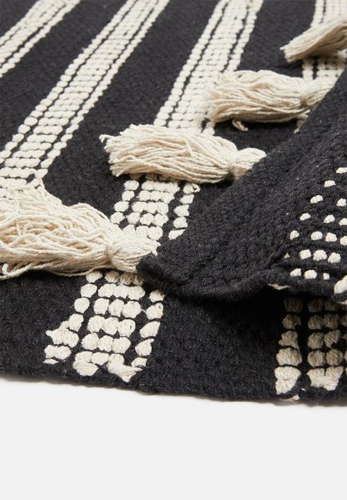 Bathroom Solutions - Bathmat with tassels - black & cream 