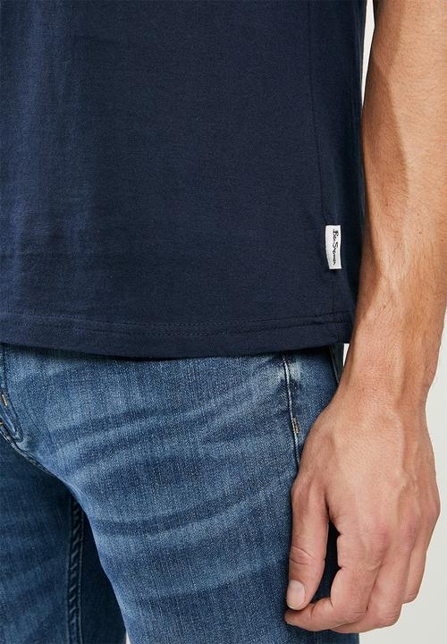 Ben Sherman - Squares slogan tee - navy