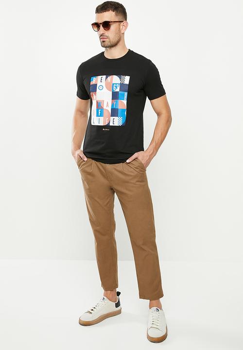 Ben Sherman - Squares slogan tee - black