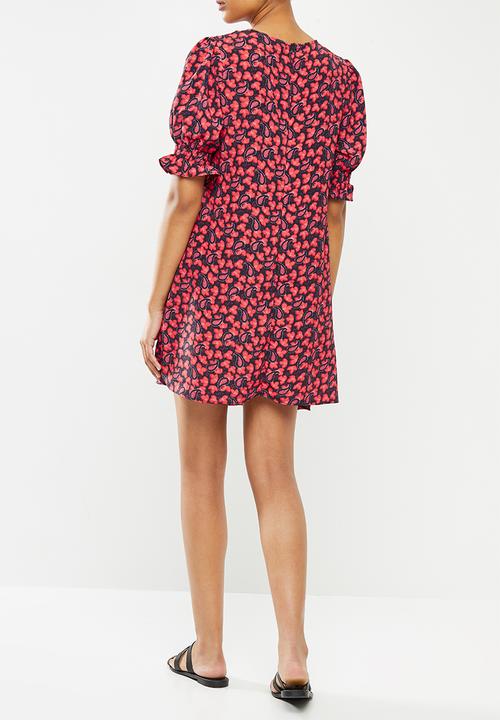 Glamorous - Maternity Paisley puff sleeve dress - red leaf