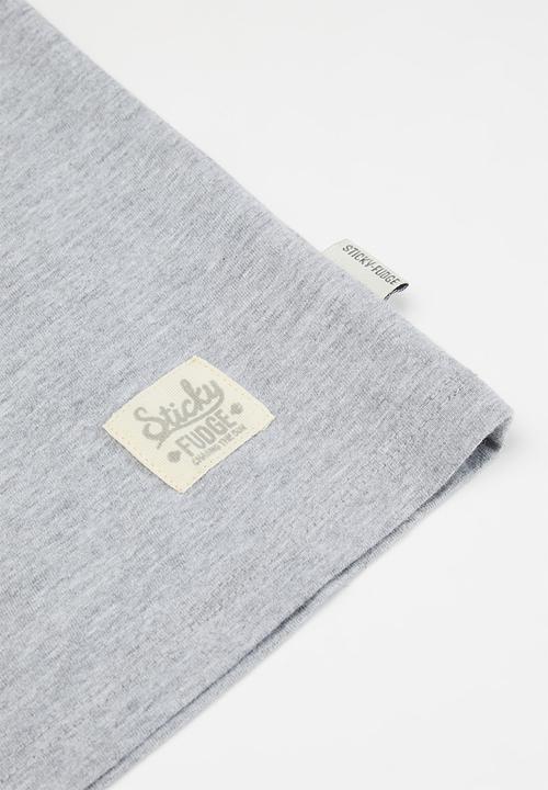Sticky Fudge - Jack swell's tee - grey