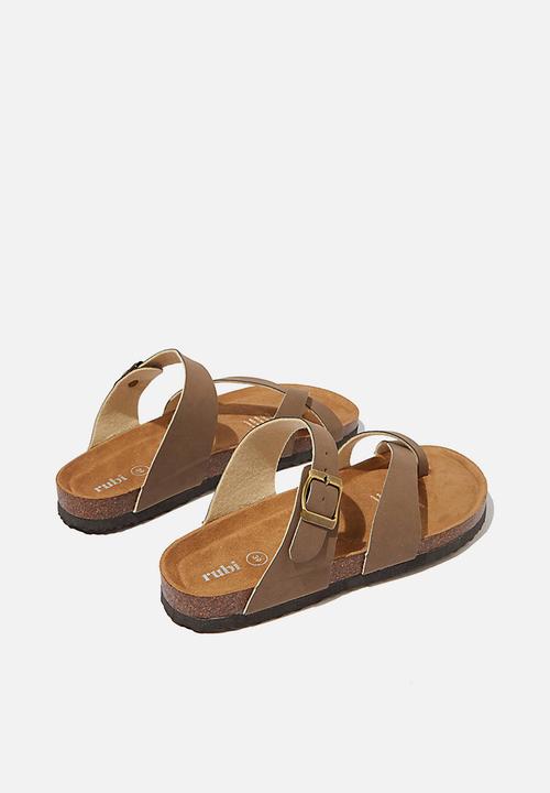 Cotton On - Rex soft toe loop slide - brown nubuck