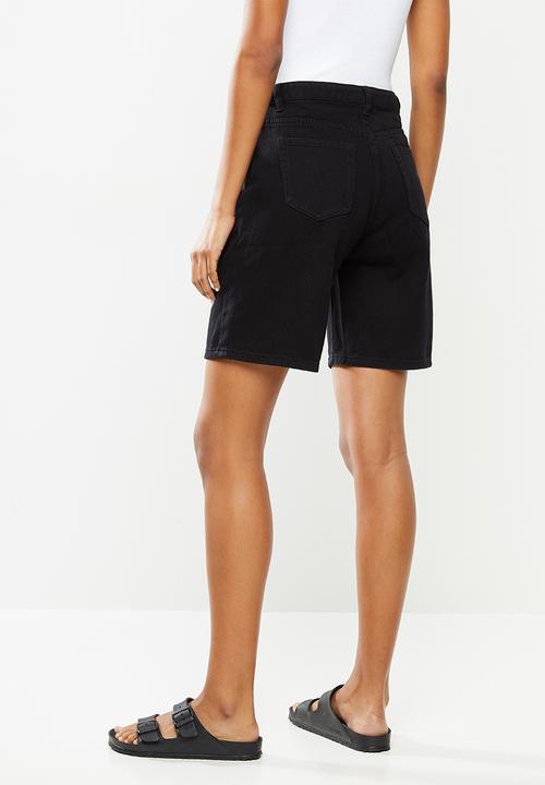 Missguided - Straight fit denim short - black