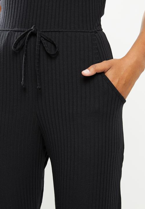Missguided - Rib sleeveless jogger tie waist jumpsuit - black