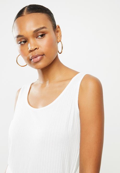 Missguided - Rib sleeveless jogger tie waist jumpsuit - cream 