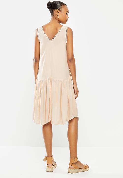 MILLA - Dipped hem tiered mini dress with trim - beige 