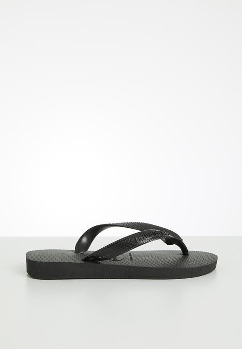 kids black flip flops