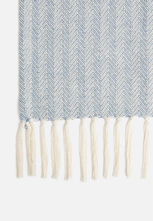 H&S - Zig zag cotton throw - blue