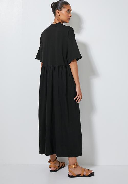 Superbalist - Babydoll T-shirt dress - black