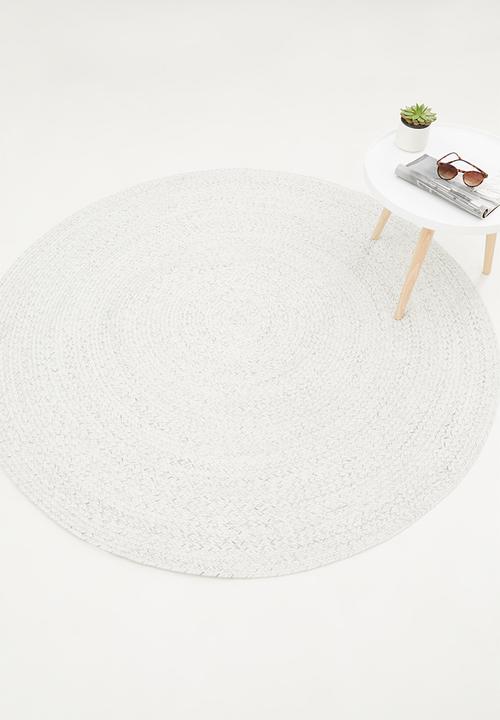 Hertex Haus - Swirl woven outdoor rug - vanilla