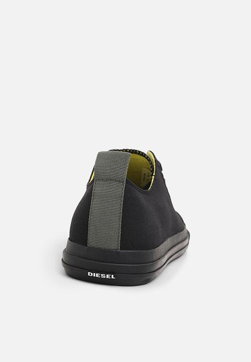 Diesel  - S-astico low  cut sneakers - black