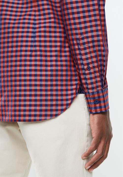 GUESS - Textured check long sleeve shirt - red & navy 