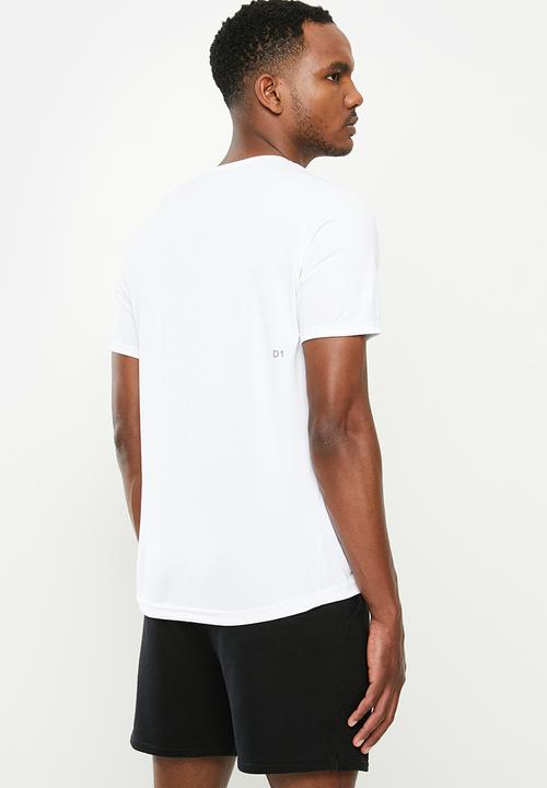 ASICS - Practice short sleeve top - white
