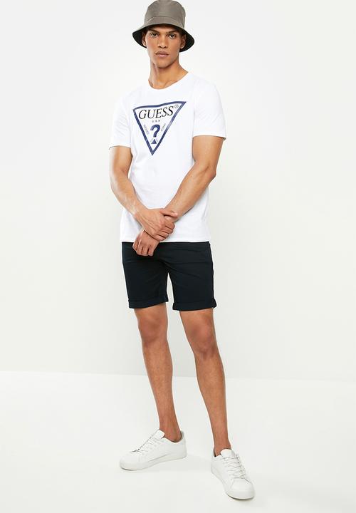 GUESS - Short sleeve Guess core triangle tee -  white