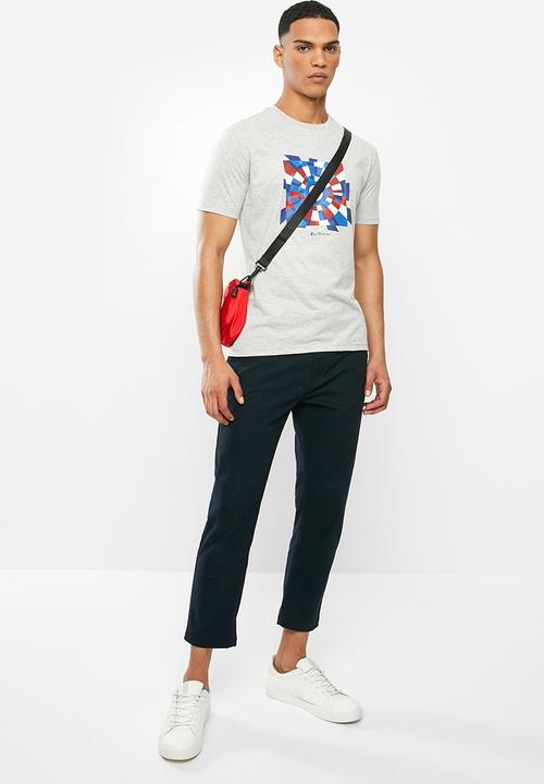 Ben Sherman - Shattered target print tee - grey