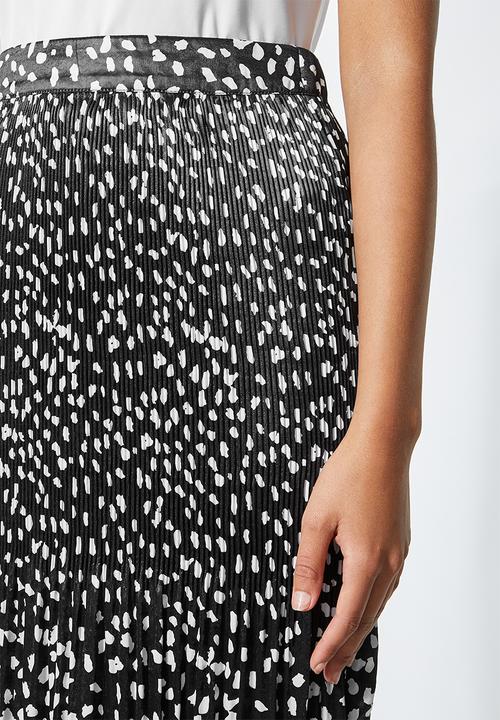 Superbalist - Side split pleated skirt - black based minimal