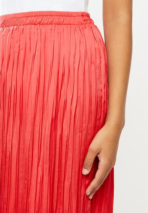 VELVET - Crush pleated midi skirt - coral