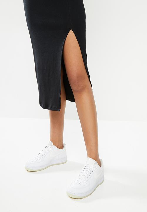 Blake - Ribbed midi slit skirt - black