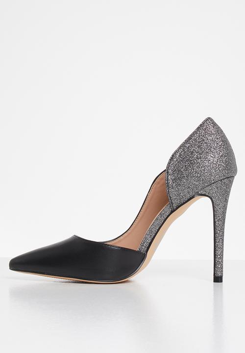 Plum - Pia court - black