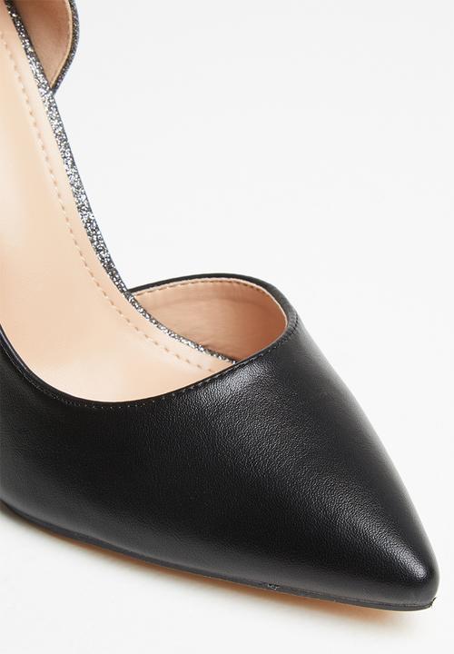 Plum - Pia court - black