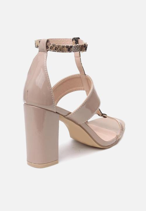 Seduction - Ankle strap block heel - taupe