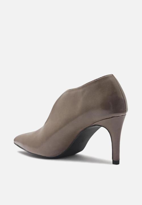 Seduction - Pointed stiletto heel - brown 