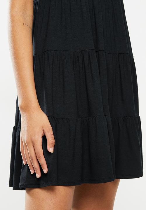 Blake - Tiered T-shirt dress - black