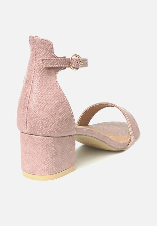 Seduction - Ankle strap low heel - pink